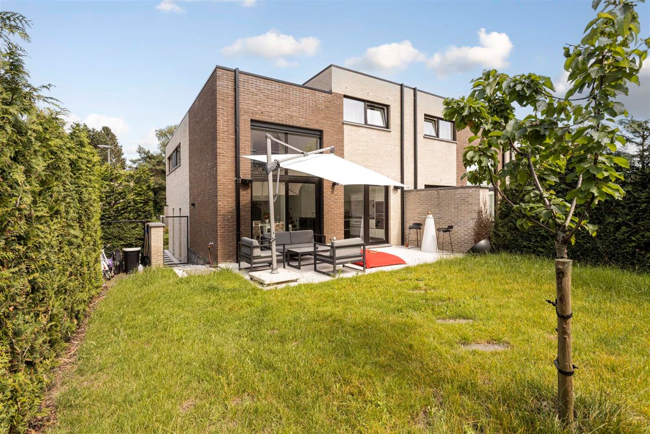 3080 DUISBURG