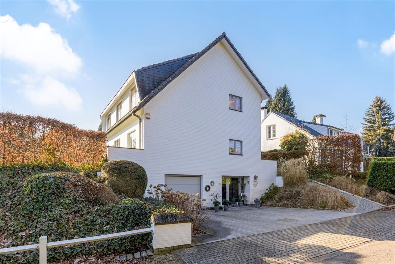 3090 OVERIJSE