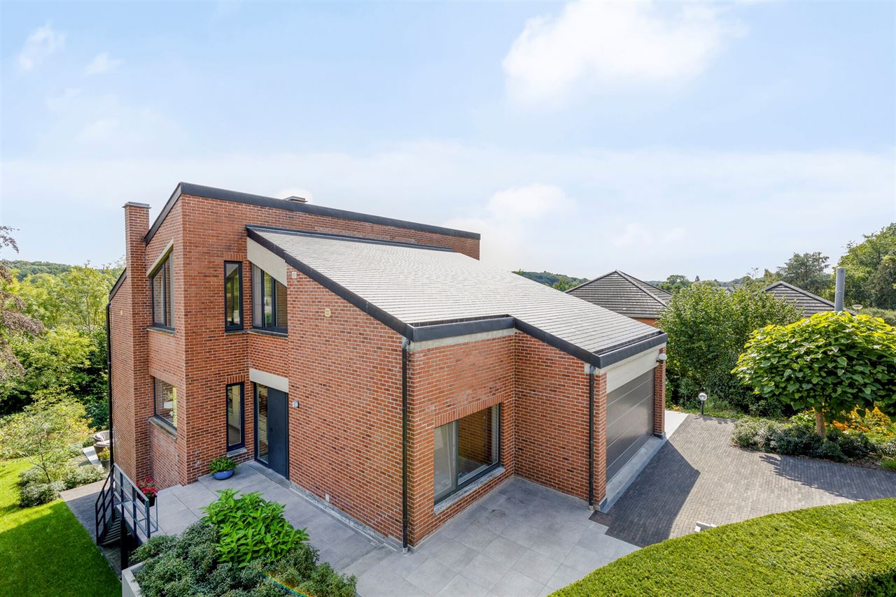 3090 OVERIJSE
